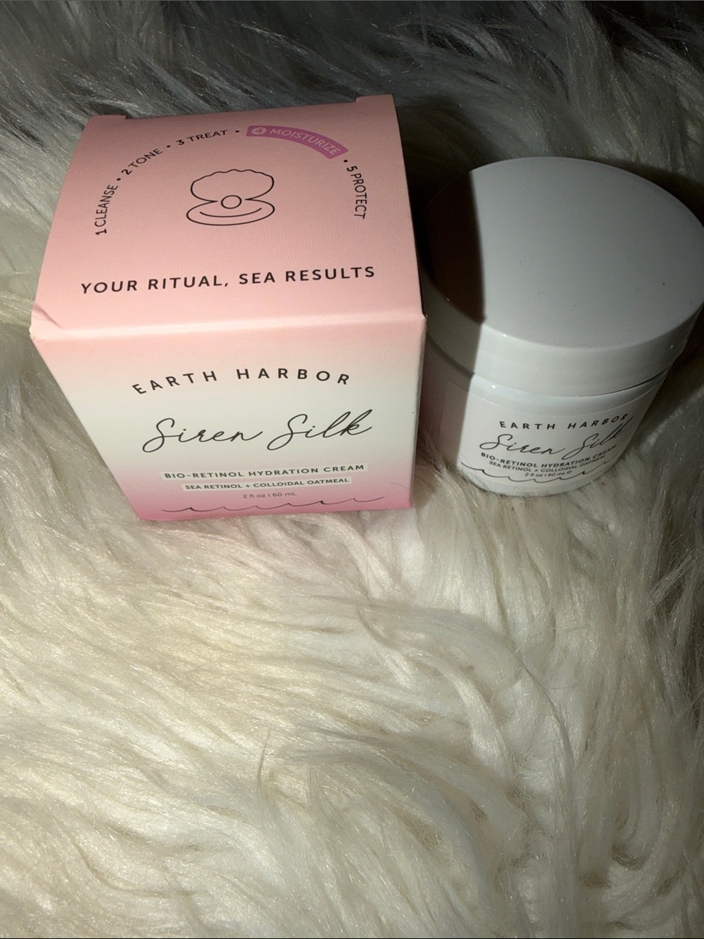 Siren Silk Bio-Retinol Hydration Cream - white